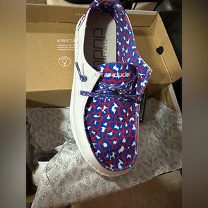 Heydudes cheetah red white and blue